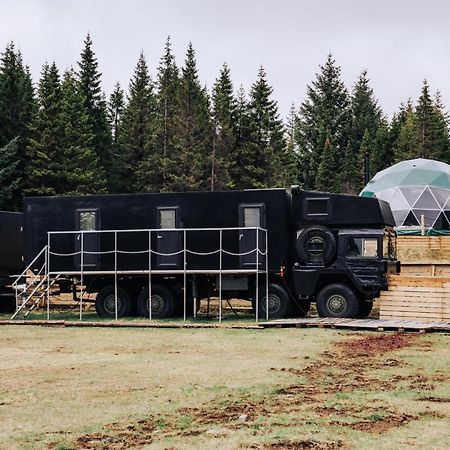 Golden Circle Truck Hotel Сельфосс Екстер'єр фото